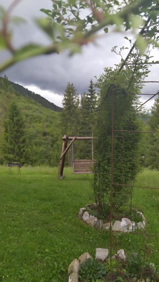 Родинна Оселя Slawske Exterior foto
