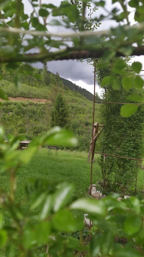 Родинна Оселя Slawske Exterior foto