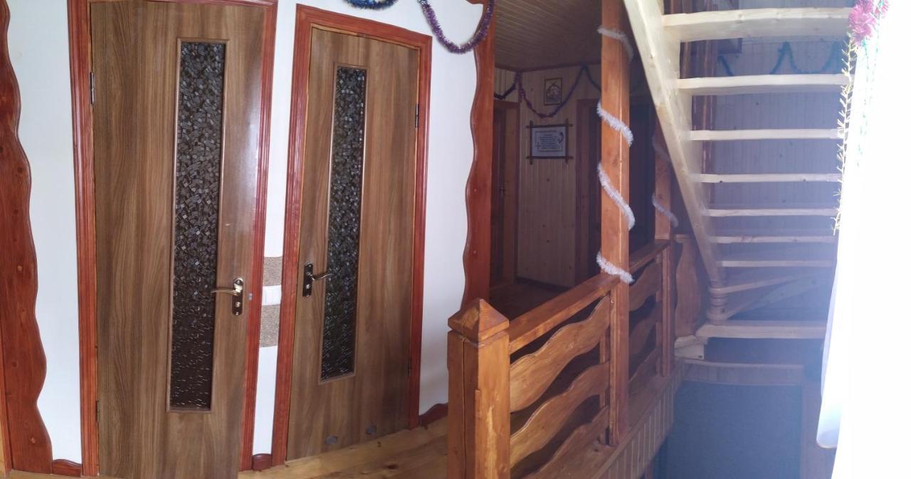 Родинна Оселя Slawske Exterior foto